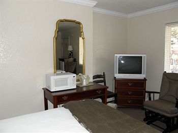Smokyland Motel - Gatlinburg Zewnętrze zdjęcie